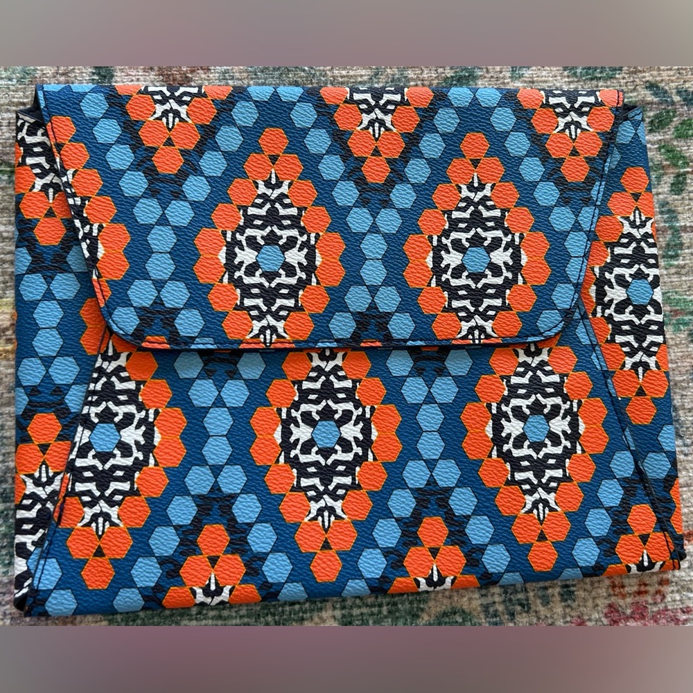 Vera Bradley Tech Envelope Marrakesh Beads Magnetic Closure Bag